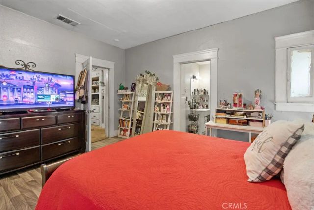 300 N Berry Road, Tipton, CA 93272