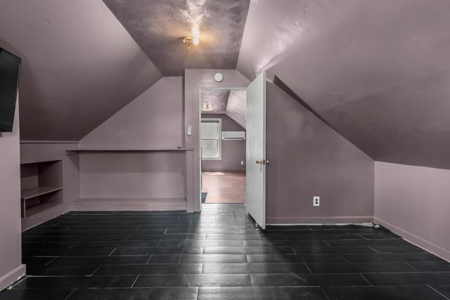 18 Warren Avenue, Goffstown, NH 03045