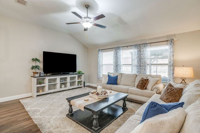 417 Saguaro Drive, Haslet, TX 76052