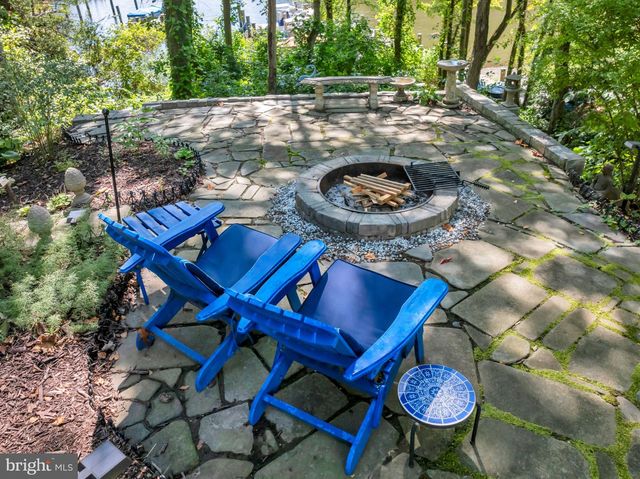 527 FOREST RD, Riva, MD 21140