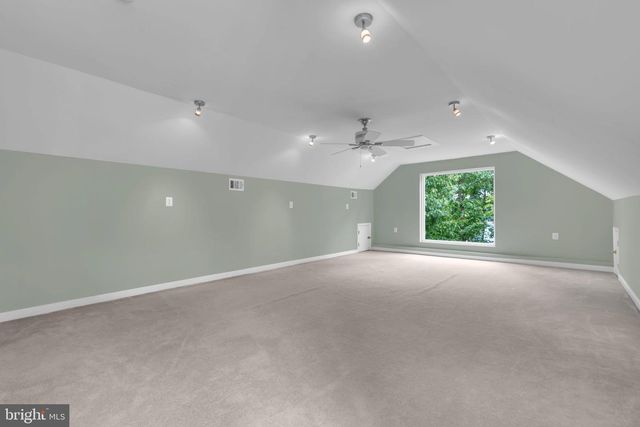 527 FOREST RD, Riva, MD 21140