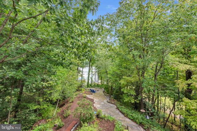 527 FOREST RD, Riva, MD 21140