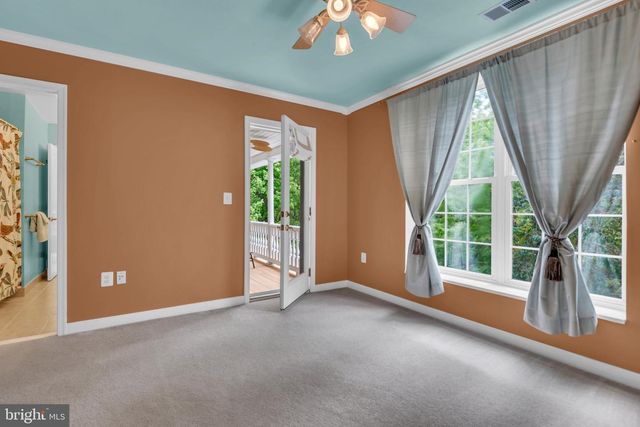 527 FOREST RD, Riva, MD 21140