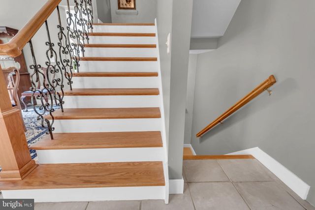 527 FOREST RD, Riva, MD 21140