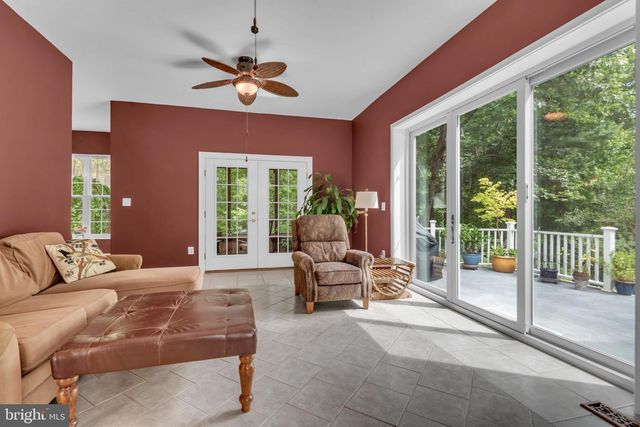 527 FOREST RD, Riva, MD 21140