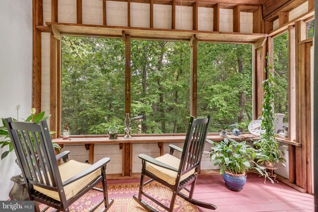 527 FOREST RD, Riva, MD 21140