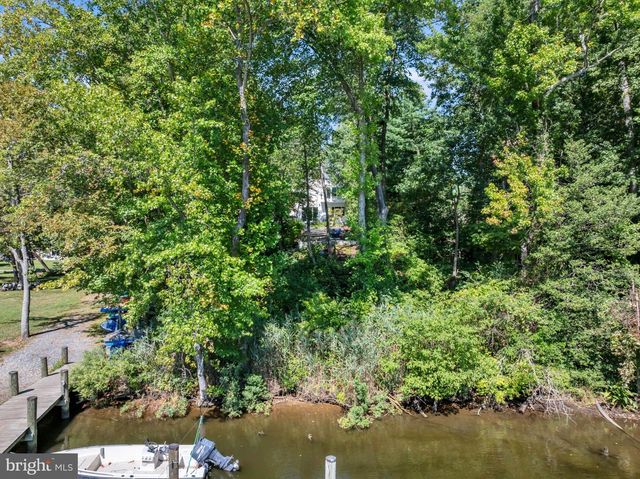 527 FOREST RD, Riva, MD 21140
