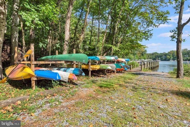 527 FOREST RD, Riva, MD 21140