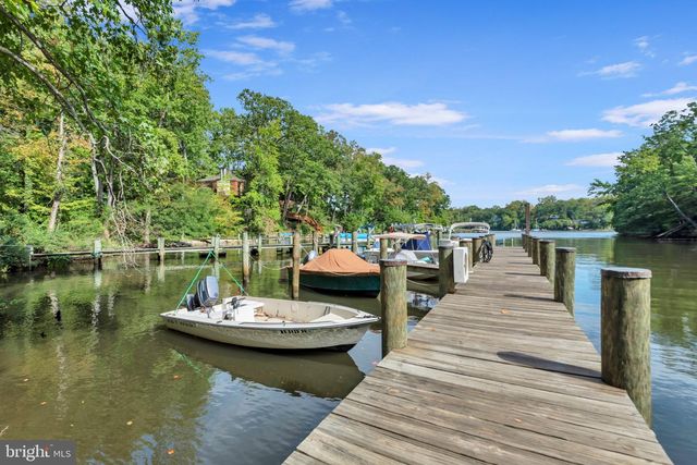 527 FOREST RD, Riva, MD 21140