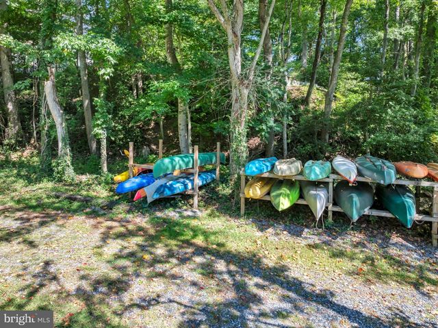 527 FOREST RD, Riva, MD 21140
