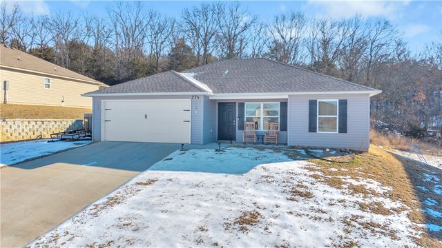 274 Cooper Street, Huntsville, AR 72740