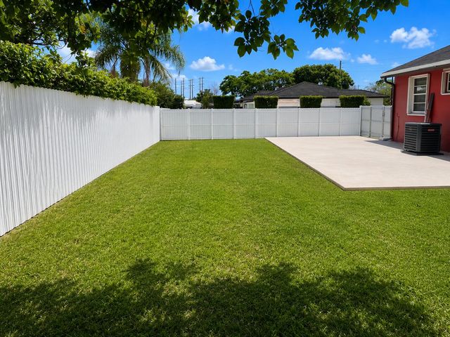 13205 SW 256th Street, Homestead, FL 33032