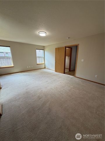 4222 Shale Street SE, Lacey, WA 98503