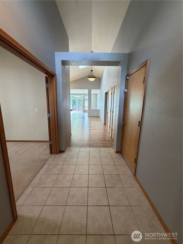 4222 Shale Street SE, Lacey, WA 98503