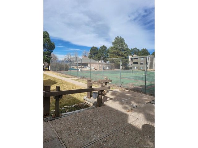 2525 S Dayton Way 1705, Denver, CO 80231