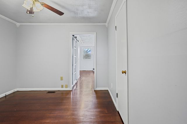 525 Elysian Fields Rd, Nashville, TN 37211