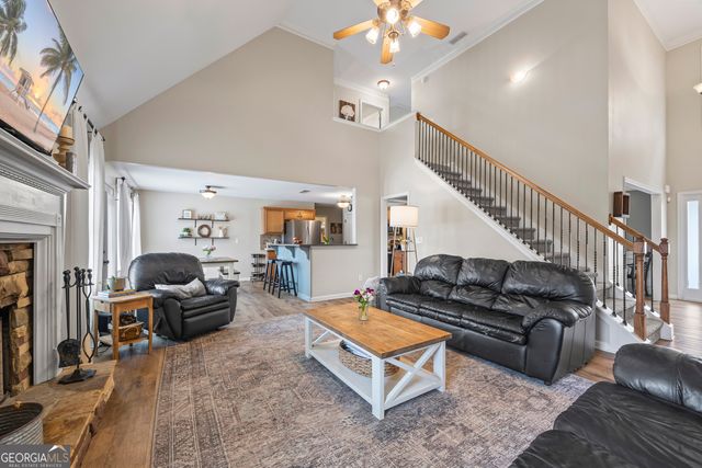 404 Copper Ridge Drive, Loganville, GA 30052