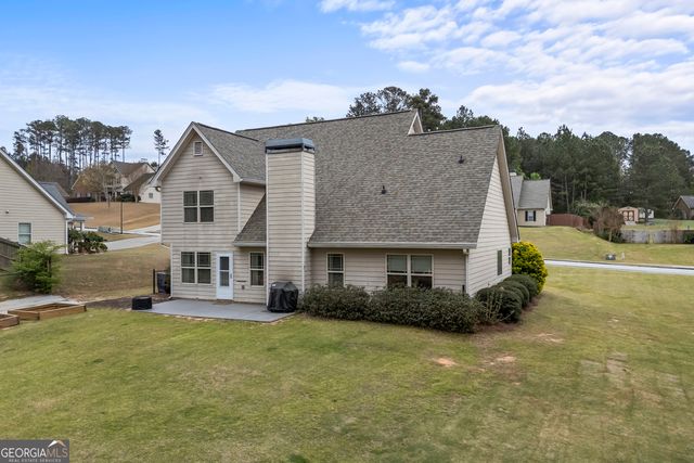 404 Copper Ridge Drive, Loganville, GA 30052