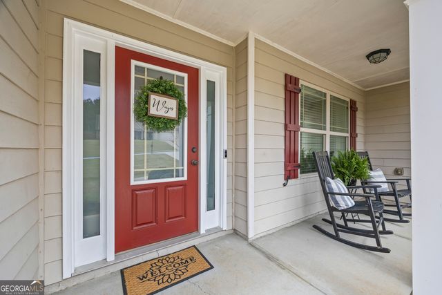 404 Copper Ridge Drive, Loganville, GA 30052