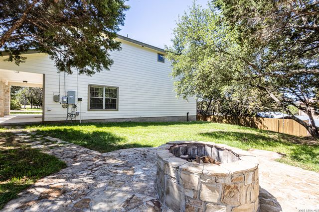 1213 LAKEVIEW DRIVE, Canyon Lake, TX 78133