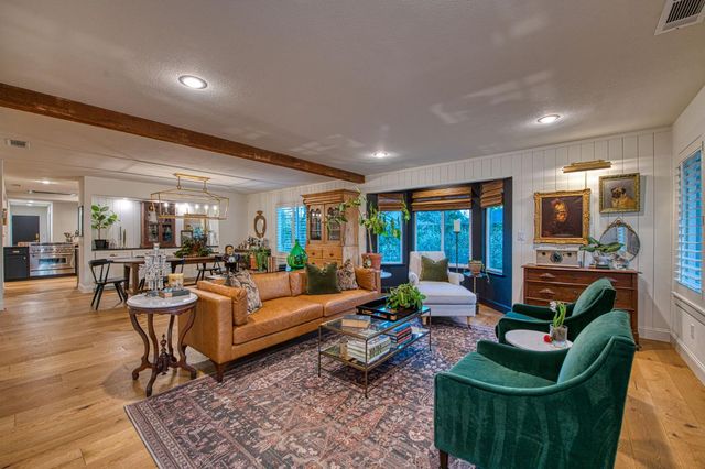 7334 N Teilman Avenue, Fresno, CA 93711