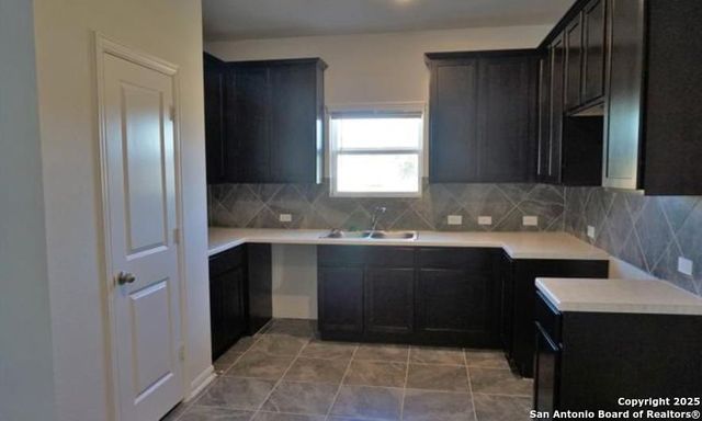 7374 Braes Corner, San Antonio, TX 78244