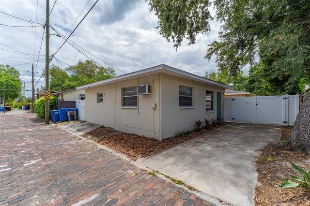 811 20TH AVENUE N, St Petersburg, FL 33704