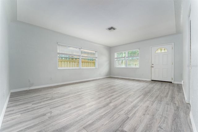 811 20TH AVENUE N, St Petersburg, FL 33704