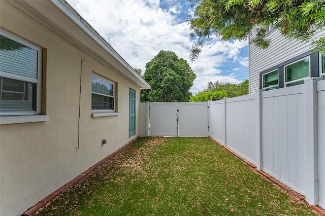 811 20TH AVENUE N, St Petersburg, FL 33704