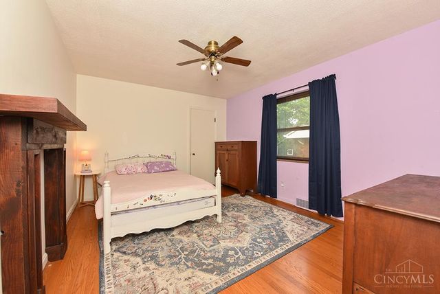 47 Euclid Avenue, Wyoming, OH 45215