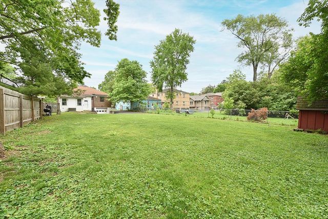 47 Euclid Avenue, Wyoming, OH 45215