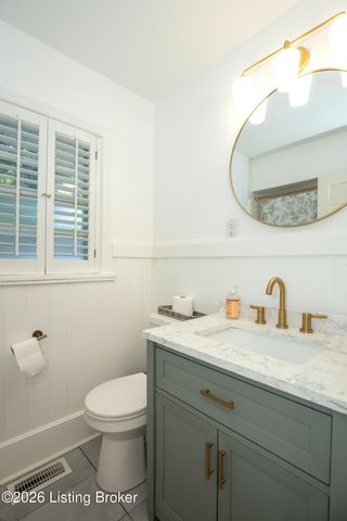 4110 Ledyard Rd, Louisville, KY 40207
