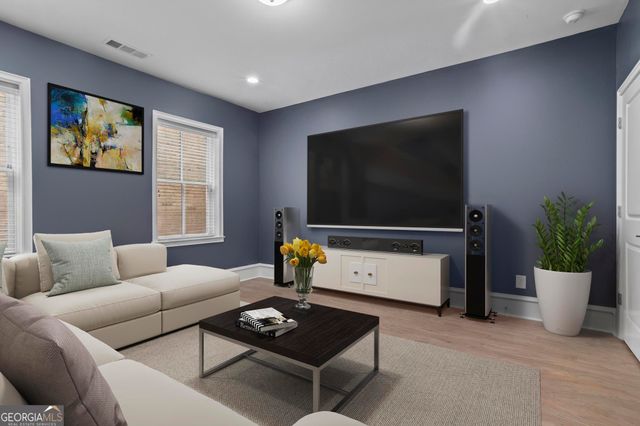 3477 Landen Pine Court NE, Atlanta, GA 30305