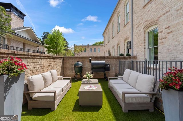 3477 Landen Pine Court NE, Atlanta, GA 30305