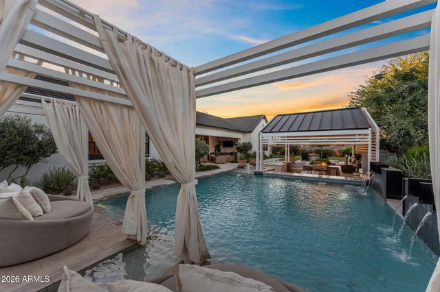 4241 S QUINN Avenue, Gilbert, AZ 85297
