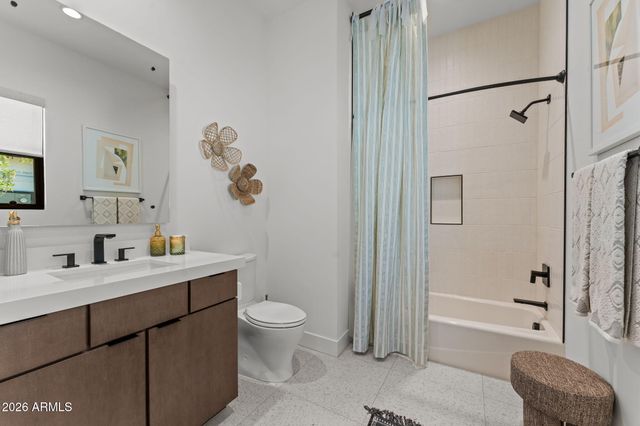 4241 S QUINN Avenue, Gilbert, AZ 85297