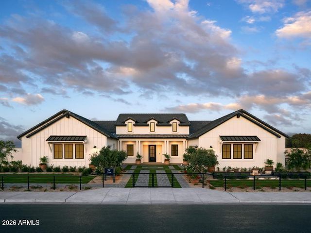 4241 S QUINN Avenue, Gilbert, AZ 85297
