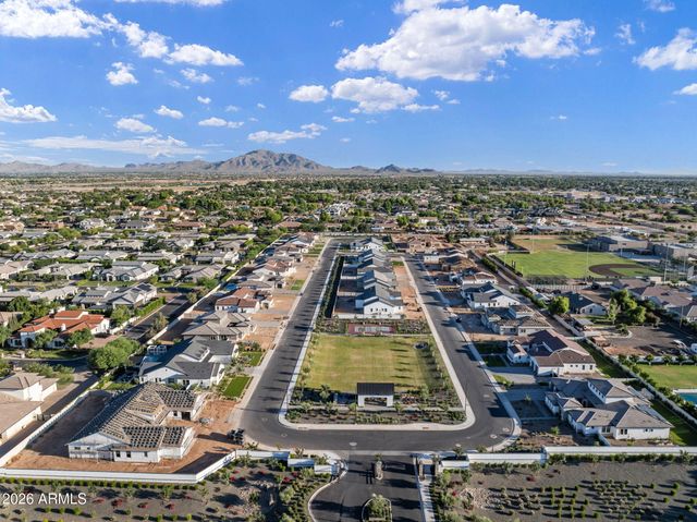 4241 S QUINN Avenue, Gilbert, AZ 85297