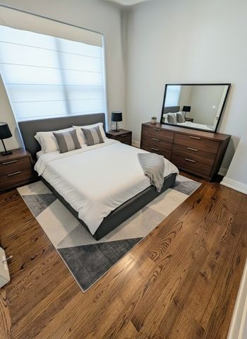 544 E 46th Place, Chicago, IL 60653