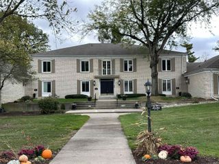 4701 Covington Rd Apt 3, Fort Wayne, IN 46804