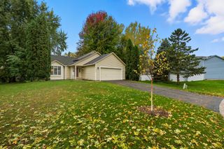 9603 82nd Street S, Cottage Grove, MN 55016