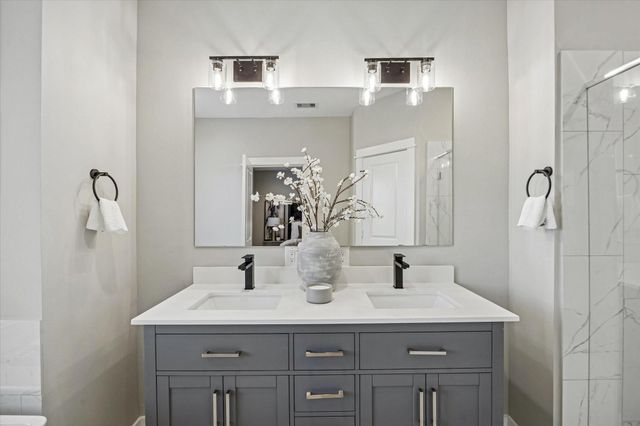 11319 Stonework Grove Lane, Houston, TX 77076