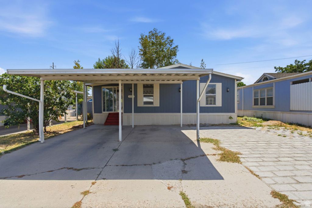 1137 W SIERRA VISTA ST #205, West Valley City, UT 84119 — photo 2