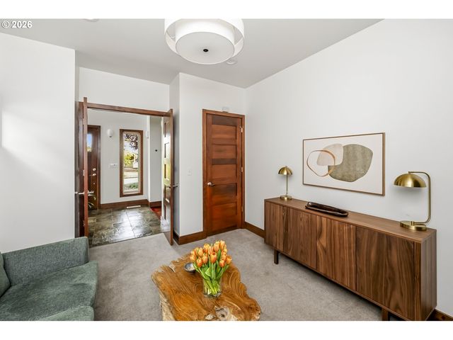 2837 Ne 63RD Ave, Portland, OR 97213