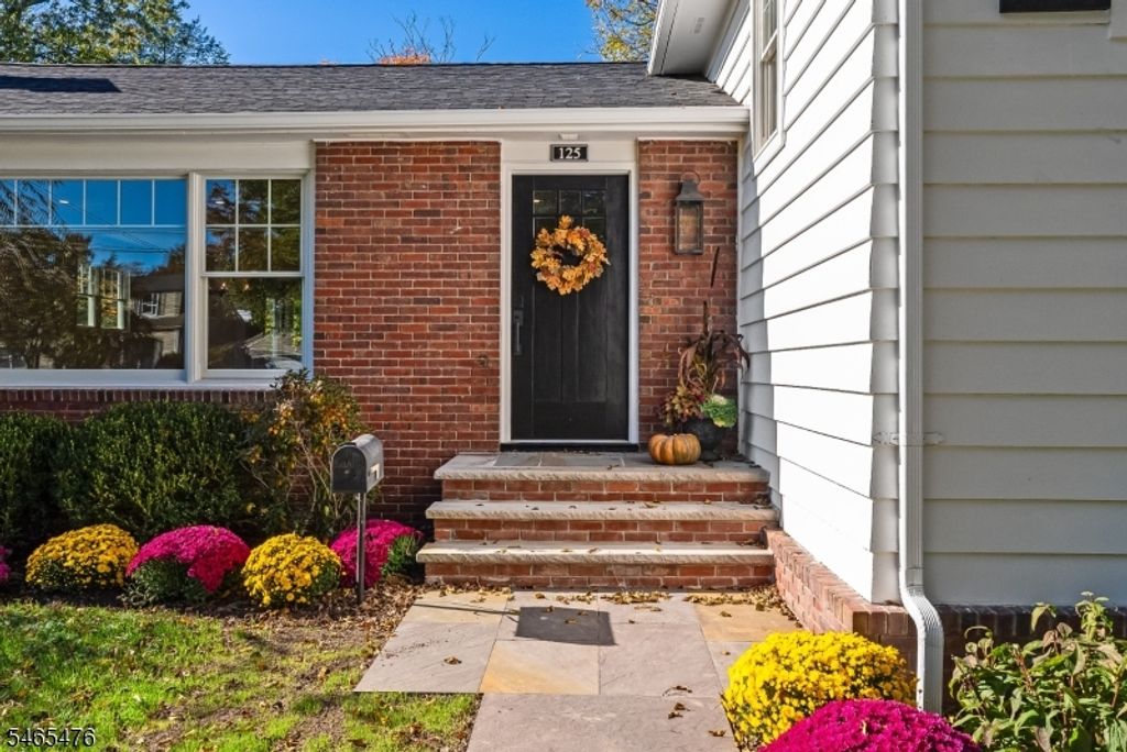 125 Glenbrook Rd, Morris Plains Boro, NJ 07950 — photo 2