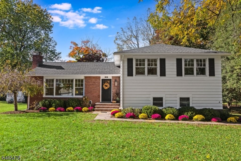 125 Glenbrook Rd, Morris Plains Boro, NJ 07950 — photo 3