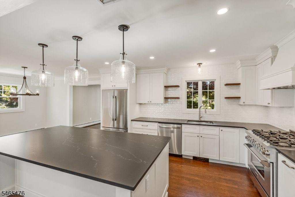 125 Glenbrook Rd, Morris Plains Boro, NJ 07950 — photo 5