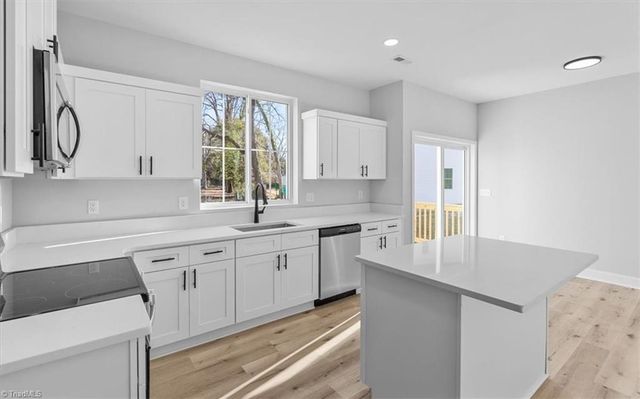 3608 Turret Court, Winston-salem, NC 27101