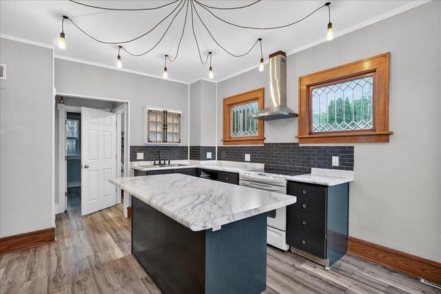 217 S Fourth STREET, Stoughton, WI 53589