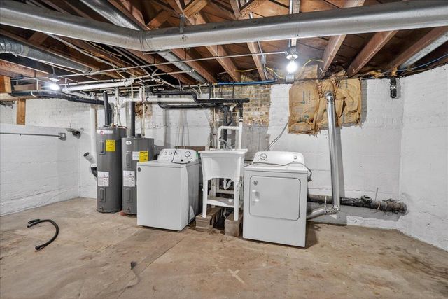 217 S Fourth STREET, Stoughton, WI 53589